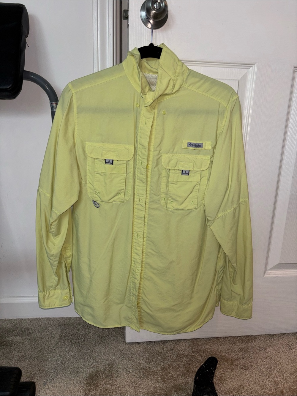 Columbia Men's Pale Yellow Lightweight Fishing Shirt Jacket